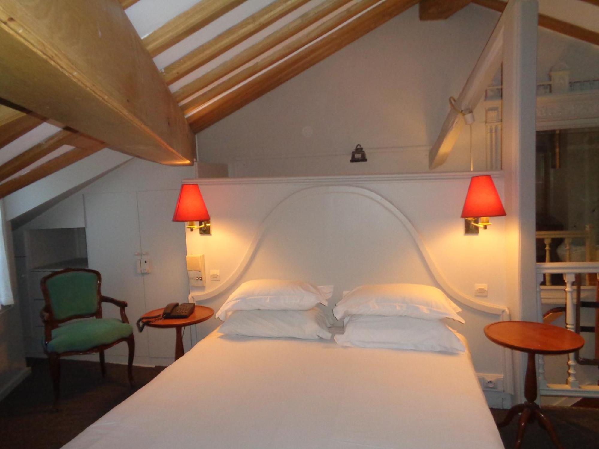 Hotel Les Degres De Notre Dame Paris Exterior photo